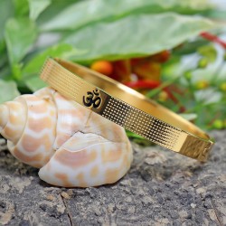 Gold Plated Kada Bracelet for Men | Women - 2208105 Gold Plated Kada Bracelet for Men | Women - 2208105